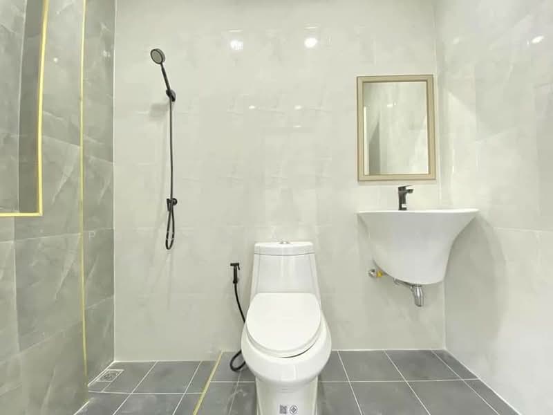 undefined, Chon Buri (Pattaya), Surasak, Si Racha, Chon Buri (Pattaya), 4 Bedrooms, 220 sqm, Single Detached House For Sale, by Patchara Srisak, 500493179 - DDproperty.com