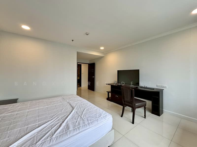 Lake Green, Bangkok, 199 Sukhumvit Soi 8, Khlong Toei, Bangkok, 3 Bedrooms, 150 sqm, Condo For Rent, by Bangkok Residential, 500493188 - DDproperty.com