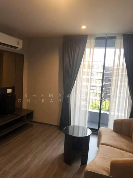 IDEO MOBI Sukhumvit 81, Bangkok, 2097 Sukhumvit Road, Bang Chak, Phra Khanong, Bangkok, 1 Bedroom, 41 sqm, Condo For Rent, by Khemasooch Chiraburanan, 500493202 - DDproperty.com