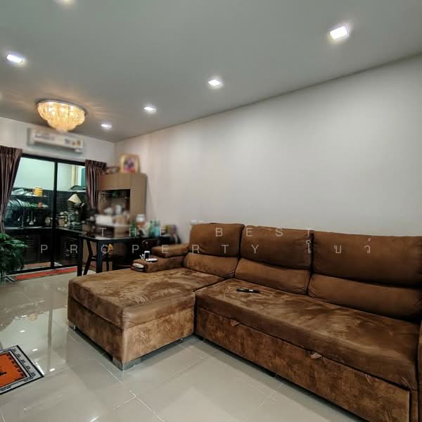 Patio Bangna-Wongwaen : พาทิโอ บางนา-วงแหวน, สมุทรปราการ, 199-21 ซอย กิ่งแก้ว 25/1, ราชาเทวะ, บางพลี, สมุทรปราการ, 100 ตร.ม., ทาวน์เฮ้าส์ ขาย, โดย The Best Property โบว์, 500493211 - DDproperty.com