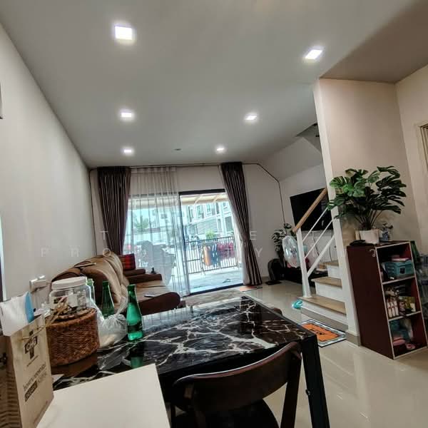 Patio Bangna-Wongwaen : พาทิโอ บางนา-วงแหวน, สมุทรปราการ, 199-21 ซอย กิ่งแก้ว 25/1, ราชาเทวะ, บางพลี, สมุทรปราการ, 100 ตร.ม., ทาวน์เฮ้าส์ ขาย, โดย The Best Property โบว์, 500493211 - DDproperty.com
