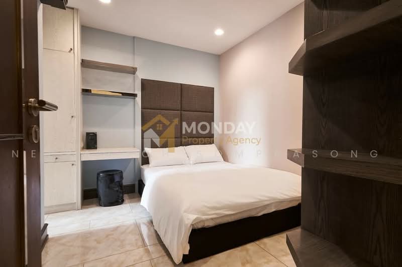Pathumwan Resort, Bangkok, Phayathai Road, Thanon Phaya Thai, Ratchathewi, Bangkok, 2 Bedrooms, 60 sqm, Condo For Sale, by Neeranuch Somprasong, 500493235 - DDproperty.com