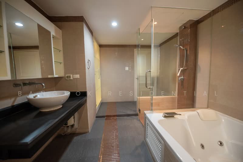 President Park Sukhumvit 24, Bangkok, 99 Sukhumvit 24 Alley, Khlongtoei Nua, Watthana, Bangkok, 3 Bedrooms, 265 sqm, Condo For Rent, by Bangkok Residential, 500493238 - DDproperty.com