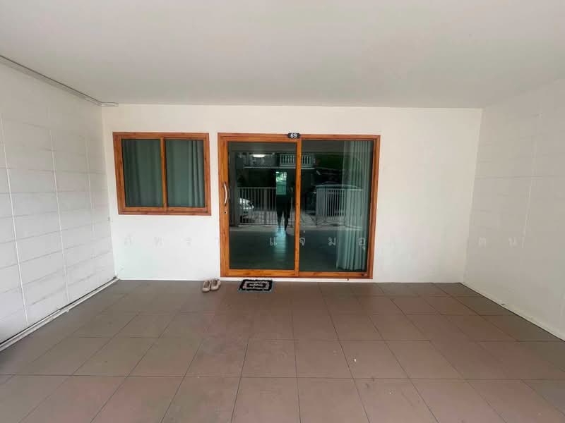 ทาวน์โฮม เรวดี75, Nonthaburi, Talat Kwan, Muang Nonthaburi, Nonthaburi, 4 Bedrooms, 150 sqm, Townhouse For Rent, by พิมพ์ภัทรา แจ่มอุลิตรัตน, 500493242 - DDproperty.com