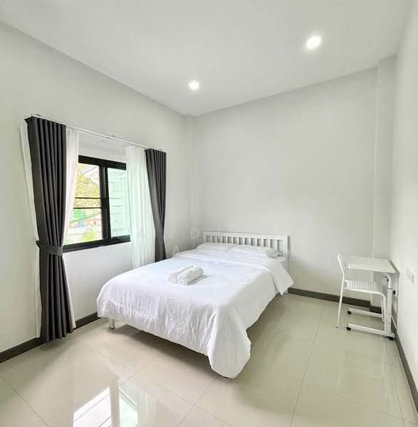 A house for rent near Big C Mae Hia, Chiang Mai Rental Price: 26,000 THB / month Property No.9H1042, Chiang Mai, Pa Daet, Muang Chiang Mai, Chiang Mai, 3 Bedrooms, 100 sqm, Single Detached House For Rent, by Baandeedee Chiangmai, 500493258 - DDproperty.com