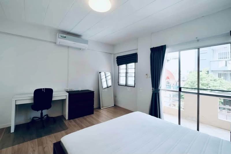 Happy Land Ville, Bangkok, 111 Soi Lasalle 32, Bang Na, Bangkok, 3 Bedrooms, 300 sqm, Townhouse For Rent, by กฤตวรรณ ทะลอมคำ, 500493276 - DDproperty.com
