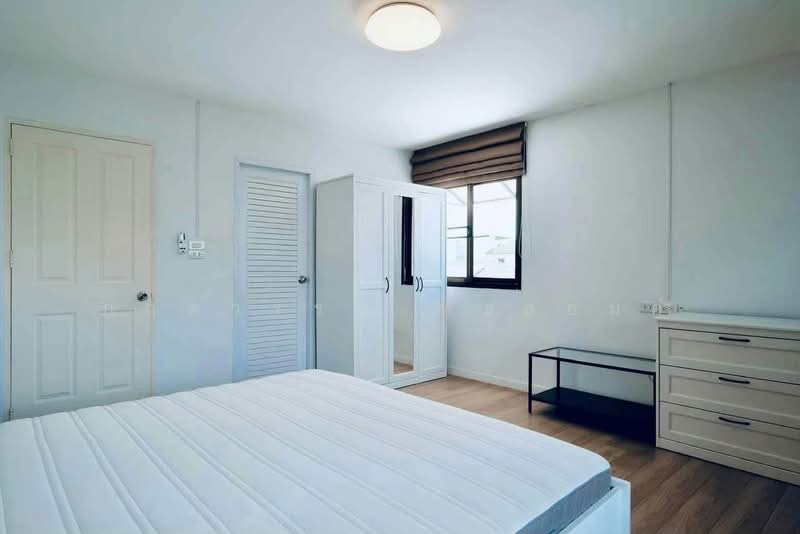Happy Land Ville, Bangkok, 111 Soi Lasalle 32, Bang Na, Bangkok, 3 Bedrooms, 300 sqm, Townhouse For Rent, by กฤตวรรณ ทะลอมคำ, 500493276 - DDproperty.com