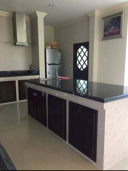 Nilubon Ville, Samut Prakan, Thepharak Road, Bangphli Yai, Bang Plee, Samut Prakan, 5 Bedrooms, 720 sqm, Single Detached House For Sale, by NR AGENT, 500493290 - DDproperty.com