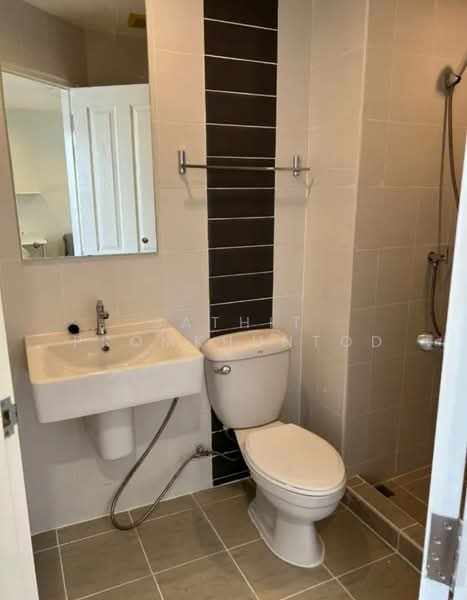 Lumpini Condo Town Ramintra-Navamin, Bangkok, Soi Ramindhra 78, Nawamin Road - Ramintra Road, Ram Inthra, Khan Na Yao, Bangkok, 1 Bedroom, 25 sqm, Condo For Sale, by Sathit Promkhuntod, 500493302 - DDproperty.com