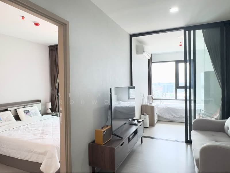 Life Sathorn Sierra, Bangkok, Ratchaphruek Rd, Talat Plu, Thon Buri, Bangkok, 2 Bedrooms, 35 sqm, Condo For Rent, by Atitayaporn Robwongjan, 500493358 - DDproperty.com