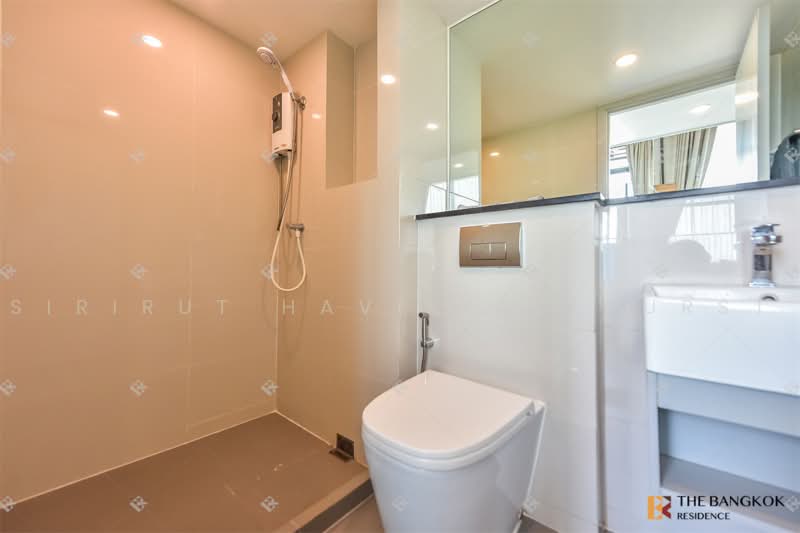 Knightsbridge Prime Sathorn : ไนท์บริดจ์ ไพรม์ สาทร, กรุงเทพ, 599 นราธิวาสราชนครินทร์, ทุ่งมหาเมฆ, สาทร, กรุงเทพ, 37 ตร.ม., คอนโด ขาย, โดย Sirirut Havee Akehurst, 500493364 - DDproperty.com