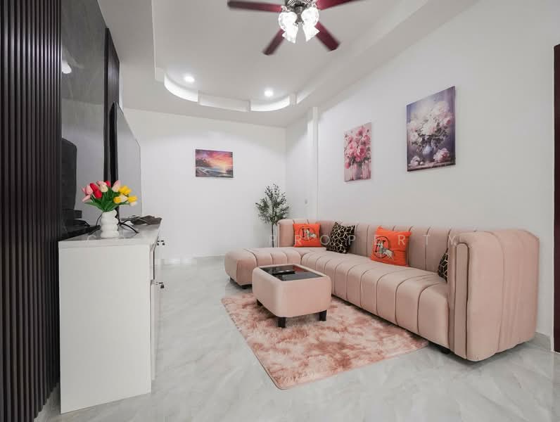 Wanthip 2, Chon Buri (Pattaya), เขาตาโล, Nong Pru, Bang Lamung (Pattaya), Chon Buri (Pattaya), 3 Bedrooms, 200 sqm, Townhouse For Sale, by Connex Property, 500493400 - DDproperty.com