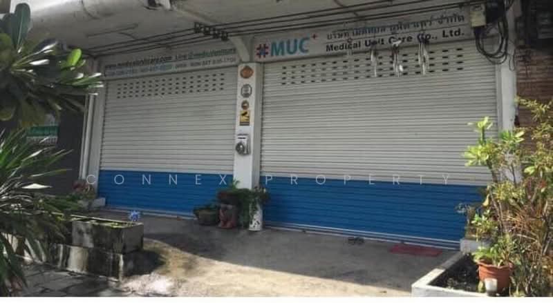 Two adjoining shophouses ready to move in, Soi Phatthanakan 64, Bangkok, , Prawet, Bangkok, , 21 sqm, Shophouse For Sale, by Connex Property, 500493403 - DDproperty.com