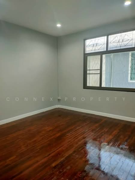 Rung Chareon Village, Chokchai 4, Soi 3, Bangkok, โชคชัย, Saphan Song, Wang Thonglang, Bangkok, 2 Bedrooms, 180 sqm, Townhouse For Sale, by Connex Property, 500493431 - DDproperty.com