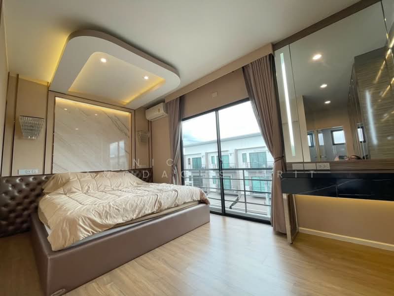 Baan Klang Muang Ramintra : บ้านกลางเมือง รามอินทรา, กรุงเทพ, ซอยกาญจนาภิเษก 6/1, ท่าแร้ง, บางเขน, กรุงเทพ, 145 ตร.ม., ทาวน์เฮ้าส์ ขาย, โดย Nichapa Tangdachsumrit, 500493433 - DDproperty.com