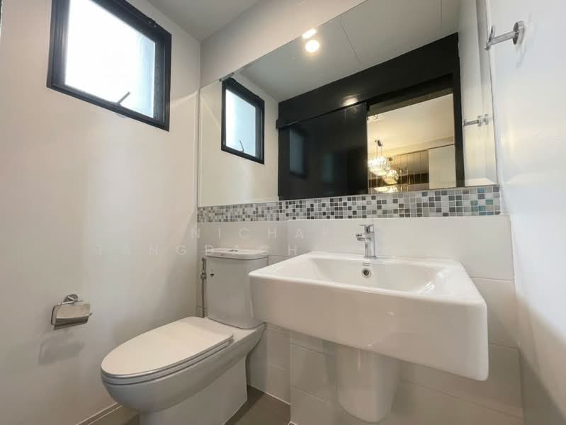 Baan Klang Muang Ramintra, Bangkok, Soi Kanchanaphisek 6/1, Tha Rang, Bang Khen, Bangkok, 2 Bedrooms, 145 sqm, Townhouse For Sale, by Nichapa Tangdachsumrit, 500493433 - DDproperty.com