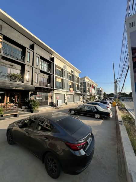 Pruksa Village 39 Delight Wongwaen - Watcharapol, Pathum Thani, ลำลูกกา, Lat Sawai, Lam Luk Ka, Pathum Thani, , 150 sqm, Shophouse For Sale, by Connex Property, 500493436 - DDproperty.com