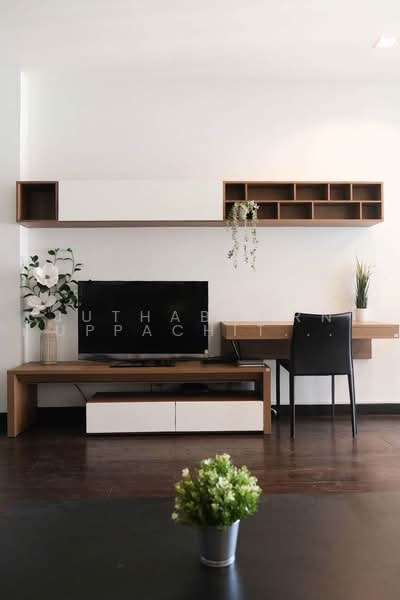 IDEO Q Phayathai, Bangkok, 138 Phayathai Road, Thung Phaya Thai, Ratchathewi, Bangkok, 1 Bedroom, 45 sqm, Condo For Rent, by Juthabhorn Uppachit (Amy), 500493460 - DDproperty.com