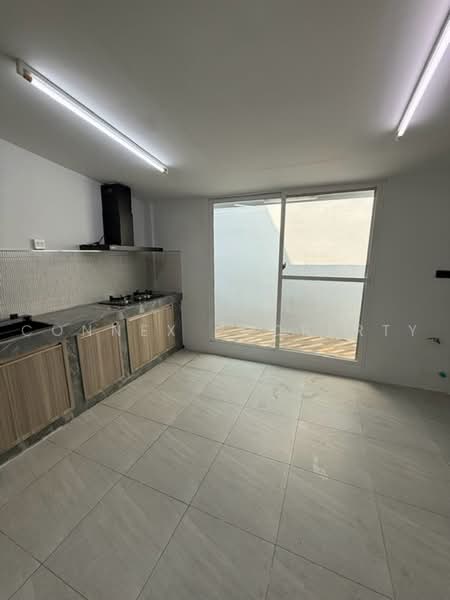 Charan Villa 1, Bangkok, จรัญสนิทวงศ์, Bang Khun Sri, Bangkok Noi, Bangkok, 2 Bedrooms, 110 sqm, Townhouse For Sale, by Connex Property, 500493476 - DDproperty.com