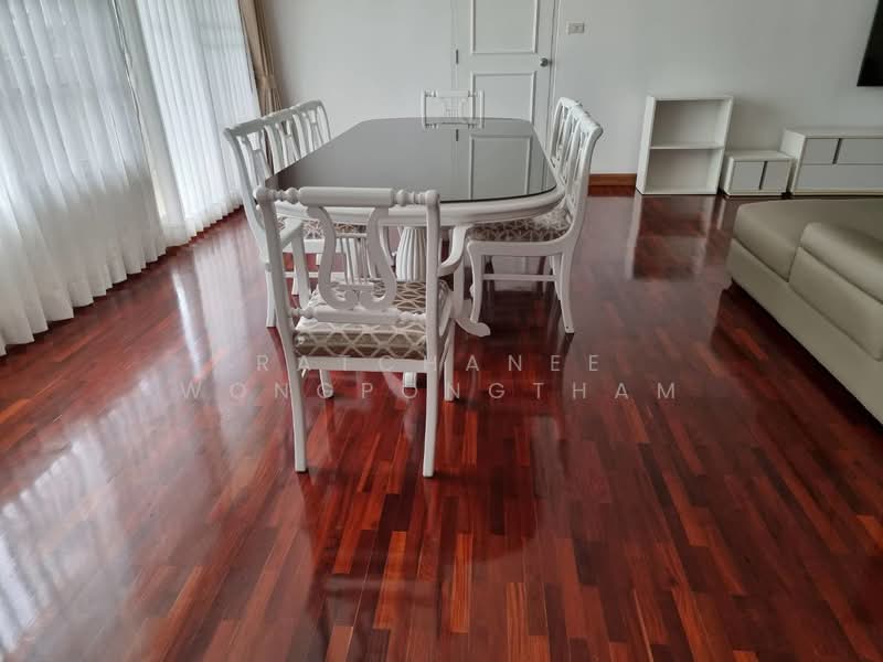 D.S. Tower 1 Sukhumvit 33, Bangkok, Soi Phrom Chit, Khlong Tan Nua, Watthana, Bangkok, 3 Bedrooms, 250 sqm, Condo For Rent, by Ratchanee Wongpongtham, 500493478 - DDproperty.com