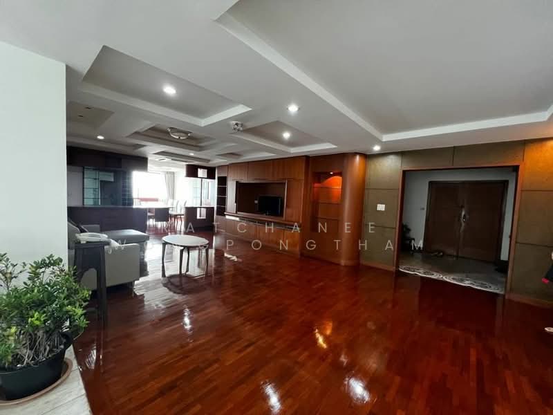 President Park Sukhumvit 24, Bangkok, 99 Sukhumvit 24 Alley, Khlongtoei Nua, Watthana, Bangkok, 3 Bedrooms, 223 sqm, Condo For Rent, by Ratchanee Wongpongtham, 500493484 - DDproperty.com