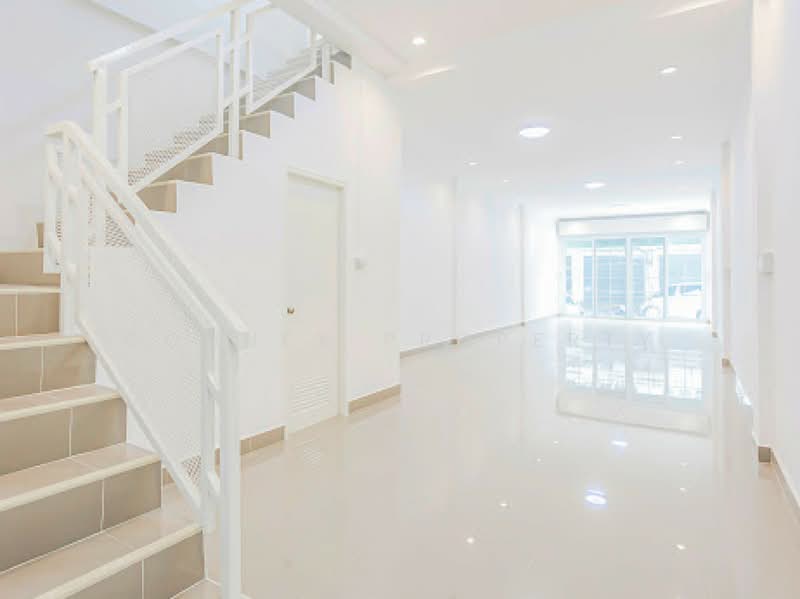 Baan Woon Kati Ladprao 45, Bangkok, , Samsen Nok, Huai Khwang, Bangkok, , 21 sqm, Shophouse For Sale, by Connex Property, 500493486 - DDproperty.com