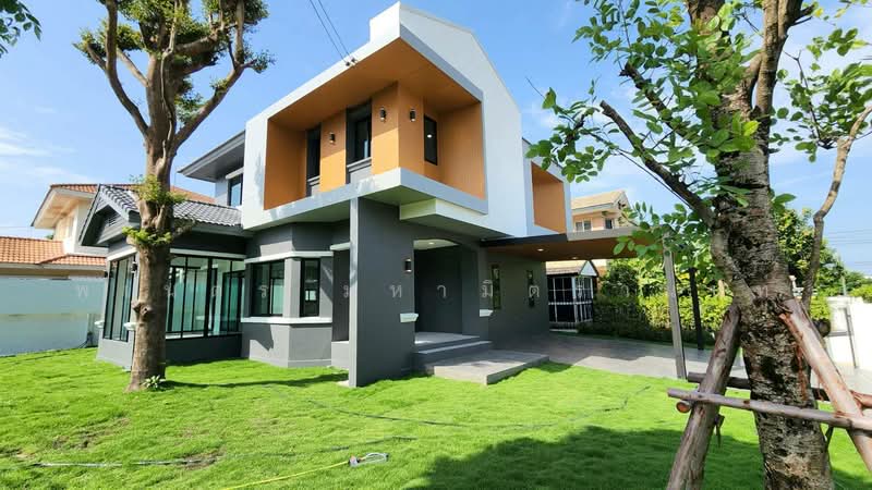 Chaiyapruek Bangbuathong, Nonthaburi, Soi Chaiyapruek Village, Bang Bua Thong, Nonthaburi, 4 Bedrooms, 220 sqm, Single Detached House For Sale, by พเนตร มหามิตรานนท์, 500493493 - DDproperty.com