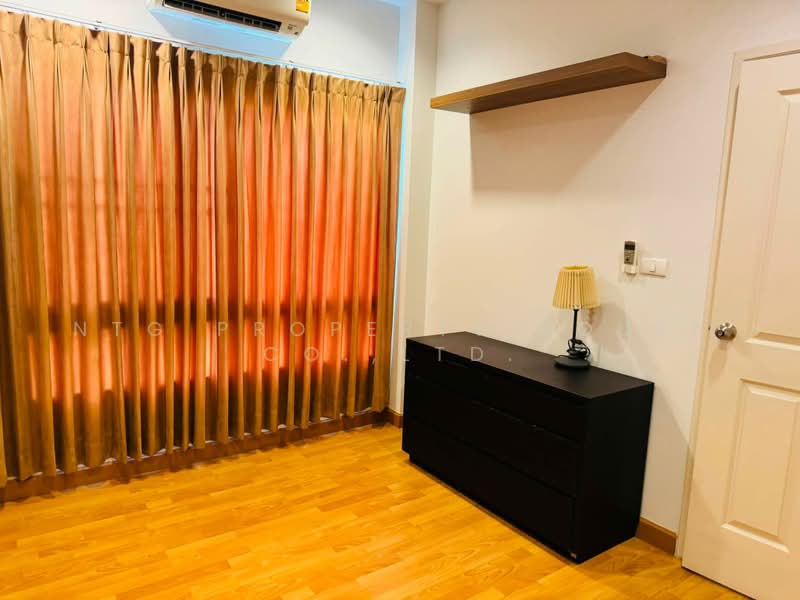 Baan Klang Muang Urbanion Kaset - Nawamin 2, Bangkok, Lat Pla Khao Road, Anusaowari, Bang Khen, Bangkok, 3 Bedrooms, 170 sqm, Townhouse For Rent, by NTG Property House Co.,Ltd., 500493496 - DDproperty.com