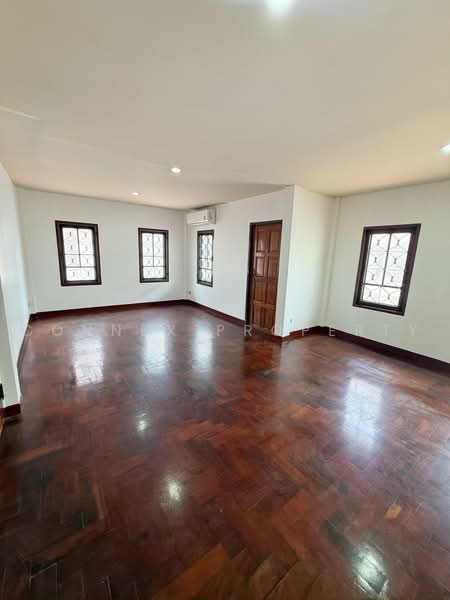 Baan Reuan Thai, Nonthaburi, บางกรวย - ไทรน้อย, Bang Bua Thong, Nonthaburi, 3 Bedrooms, 200 sqm, Single Detached House For Sale, by Connex Property, 500493500 - DDproperty.com