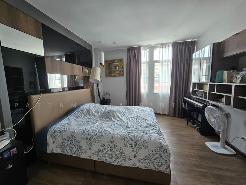 ฺBaan Rawipa Udomsuk, Bangkok, อุดมสุข, Bang Chak, Phra Khanong, Bangkok, 5 Bedrooms, 250 sqm, Townhouse For Rent, by Pattamapha Pinthong, 500493512 - DDproperty.com