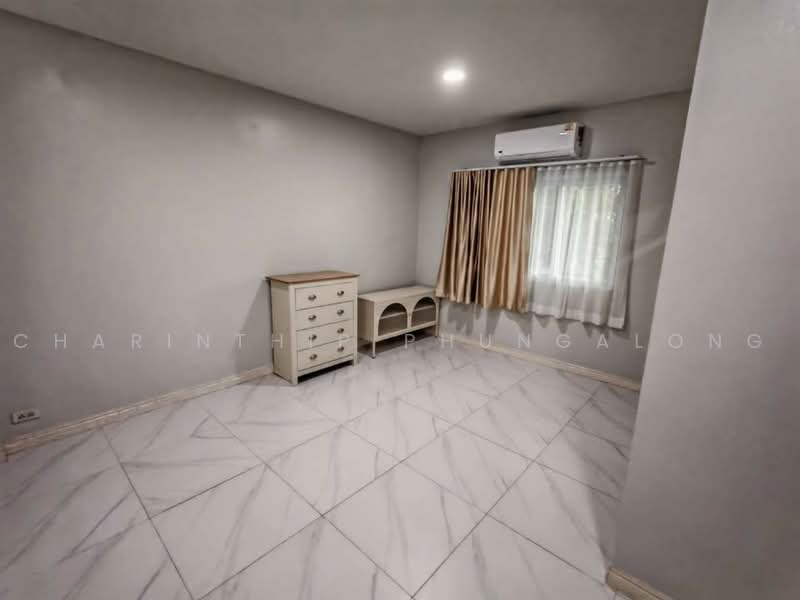 โฮมออฟฟิศ 4 ชั้น 3 ห้องนอน at ลาดพร้าว 80 ใกล้ MRT สายสีเหลือง สถานีลาดพร้าว 83, กรุงเทพ, วังทองหลาง, กรุงเทพ, 350 ตร.ม., ทาวน์เฮ้าส์ ให้เช่า, โดย Charinthip Phungalong, 500493516 - DDproperty.com