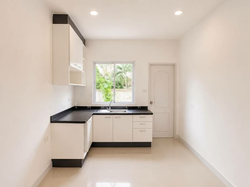 I Leaf Town 2 Pracha Uthit 90, Samut Prakan, Ban Khlong Suan, Phra Samut Jadee, Samut Prakan, 4 Bedrooms, 120 sqm, Townhouse For Sale, by สมโพธิ เทศวิรัช, 500493522 - DDproperty.com