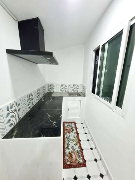 Amornrat 2, Chon Buri (Pattaya), หนองไม้แก่น, Nong Pru, Bang Lamung (Pattaya), Chon Buri (Pattaya), 2 Bedrooms, 50 sqm, Townhouse For Sale, by Connex Property, 500493528 - DDproperty.com