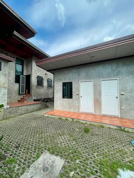 บ้านปูนสร้างด้วยอิฐแดงทั้งหลัง นาจอมเทียน, ชลบุรี, , นาจอมเทียน, สัตหีบ, ชลบุรี, 283 ตร.ม., บ้านเดี่ยว ขาย, โดย Connex Property, 500493529 - DDproperty.com