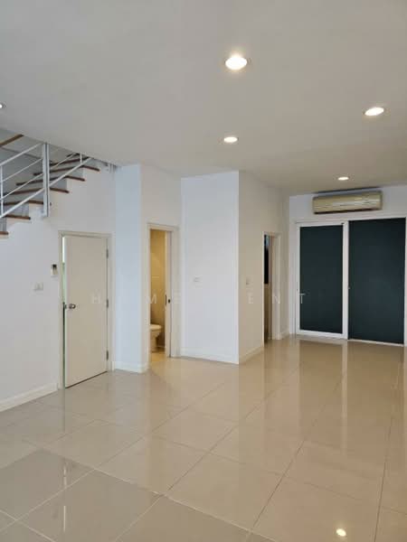 Baan Klang Muang S-Sense Rama 9-Ladprao : บ้านกลางเมือง เอสเซ้นส์ พระราม 9-ลาดพร้าว, กรุงเทพ, ซอยลาดพร้าว 84 ถนนลาดพร้าว, วังทองหลาง, กรุงเทพ, 180 ตร.ม., ทาวน์เฮ้าส์ ให้เช่า, โดย Home4rent, 500493530 - DDproperty.com