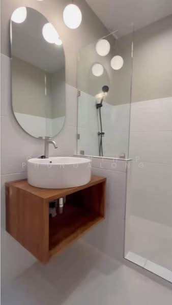 Two-story townhouse with two bedrooms located on Soi Nawamin 149, near the MRT Pink Line, Bangkok, Nuan Chan, Bueng Kum, Bangkok, 2 Bedrooms, 184 sqm, Townhouse For Rent, by Charinthip Phungalong, 500493542 - DDproperty.com