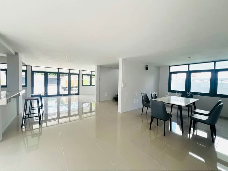 NG543 ขาย หรือ ให้เช่า บ้านเดี่ยว ใจกลางย่านประชานิเวศน์ 1 เหมาะอยู่อาศัยและทำออฟฟิต จอดรถได้หลายคัน, Bangkok, ประชานิเวศน์1, Lat Yao, Chatuchak, Bangkok, 3 Bedrooms, 200 sqm, Single Detached House For Rent, by NTG Property House Co.,Ltd., 500493544 - DDproperty.com