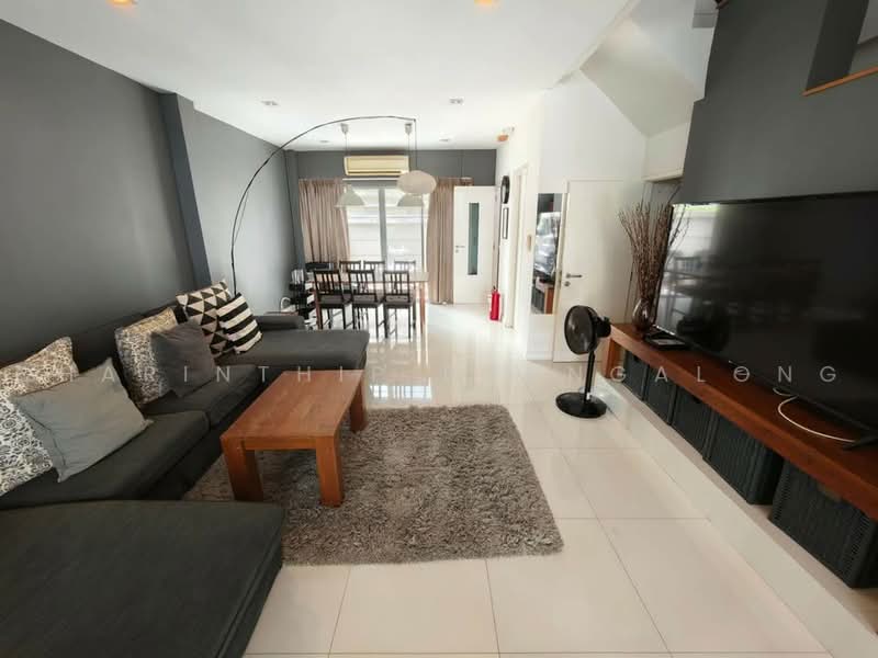 ลุมพินี ทาวน์ เรสซิเดนซ์ ลาดพร้าว สเตชั่น : Lumpini Town Residence Ladprao Station, กรุงเทพ, จอมพล, จตุจักร, กรุงเทพ, 200 ตร.ม., ทาวน์เฮ้าส์ ให้เช่า, โดย Charinthip Phungalong, 500493546 - DDproperty.com