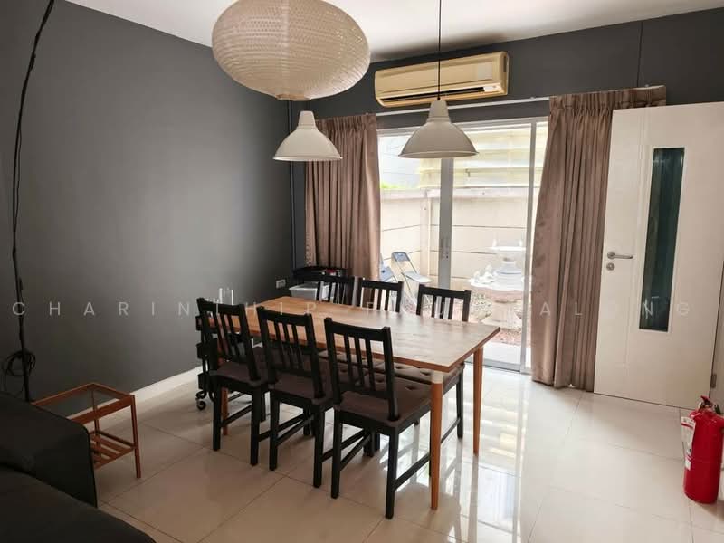 Lumpini Town Residence Ladprao Station, Bangkok, Jom Phon, Chatuchak, Bangkok, 4 Bedrooms, 200 sqm, Townhouse For Rent, by Charinthip Phungalong, 500493546 - DDproperty.com