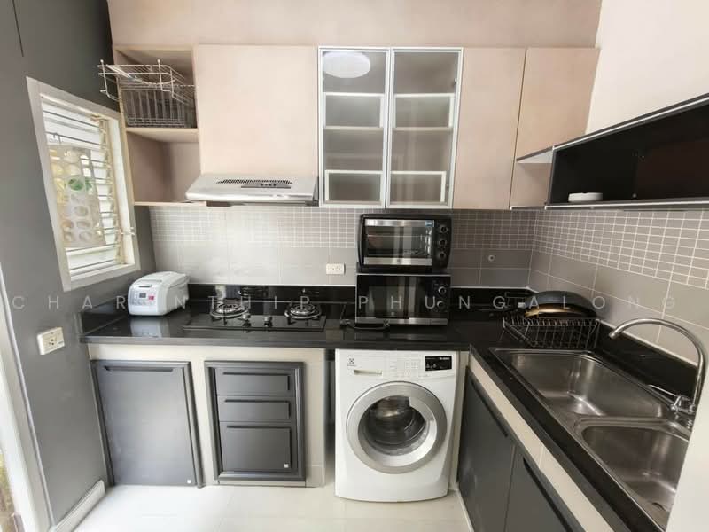 ลุมพินี ทาวน์ เรสซิเดนซ์ ลาดพร้าว สเตชั่น : Lumpini Town Residence Ladprao Station, กรุงเทพ, จอมพล, จตุจักร, กรุงเทพ, 200 ตร.ม., ทาวน์เฮ้าส์ ให้เช่า, โดย Charinthip Phungalong, 500493546 - DDproperty.com