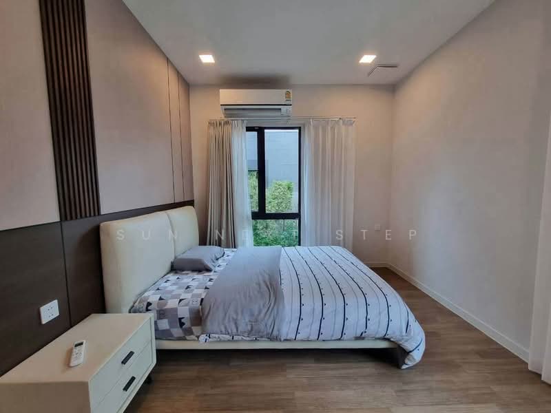 Mantana Bangna Km.15, Samut Prakan, 456 Bangna-Trad Road Km.15, Bang Chalong, Bang Plee, Samut Prakan, 4 Bedrooms, 288 sqm, Single Detached House For Rent, by Sun Next Step, 500493575 - DDproperty.com