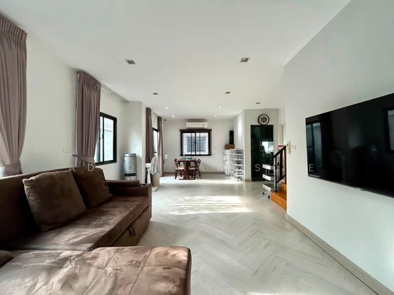 Venue Tiwanon-Rangsit, Pathum Thani, Bang Kadi, Muang Pathum Thani, Pathum Thani, 3 Bedrooms, 167 sqm, Single Detached House For Sale, by Adool Manusdee, 500493588 - DDproperty.com
