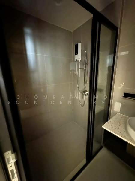 XT Huaikhwang, Bangkok, 244 Ratchadaphisek Road, Huai Khwang, Bangkok, 1 Bedroom, 30 sqm, Condo For Sale, by Chomratkamol Soontorntarawong (Gor), 500493597 - DDproperty.com