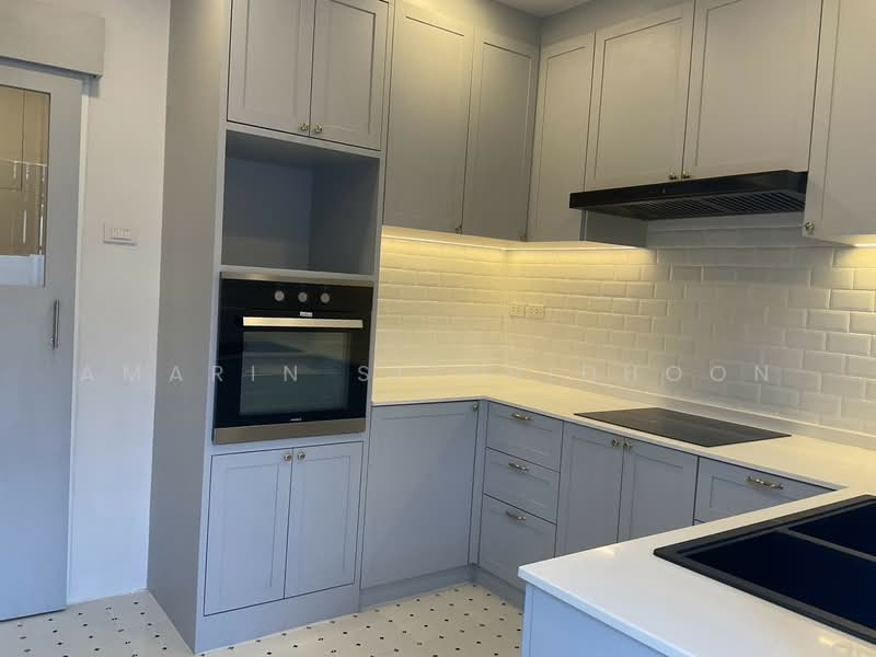 Townhome in Ekkamai 12, Bangkok, Khlong Tan Nua, Watthana, Bangkok, 4 Bedrooms, 400 sqm, Townhouse For Rent, by Amarin Sitthidhoon, 500493602 - DDproperty.com
