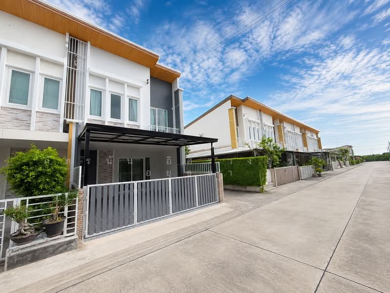 Golden Town Watcharapol-Sukhapiban 5, Bangkok, Sukhaphiban 5 Road, O-Ngoen, Sai Mai, Bangkok, 3 Bedrooms, 87 sqm, Townhouse For Sale, by ภัทรนัน อิศรางกูร ณ อยุธยา, 500493603 - DDproperty.com