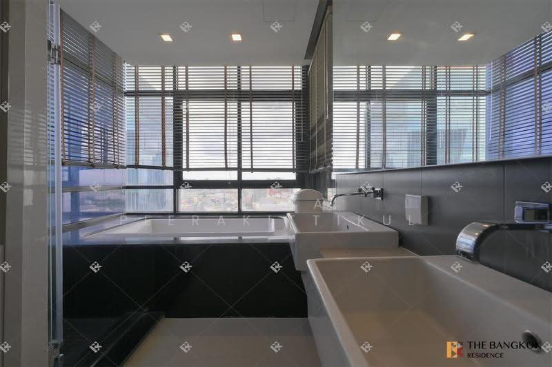 Ivy Ampio, Bangkok, 48 Ratchadaphisek Road, Huai Khwang, Huai Khwang, Bangkok, 1 Bedroom, 81 sqm, Condo For Rent, by Nicha Peerakittikul, 500493619 - DDproperty.com