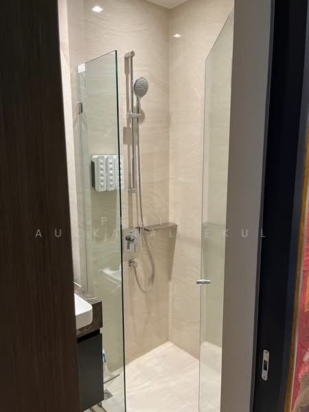 ASHTON Silom, Bangkok, 166 Silom Road, Bang Rak, Bangkok, 1 Bedroom, 35 sqm, Condo For Sale, by Pemika Aukkaraleekul, 500493640 - DDproperty.com