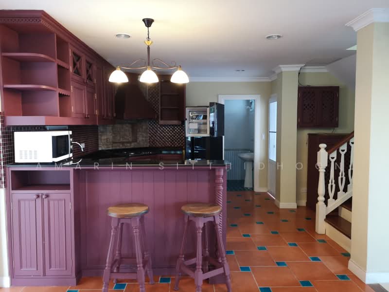 Fantasia Villa 3, Samut Prakan, Soi Santikham 14, Samrong Nua, Muang Samut Prakarn, Samut Prakan, 3 Bedrooms, 400 sqm, Single Detached House For Rent, by Amarin Sitthidhoon, 500493659 - DDproperty.com