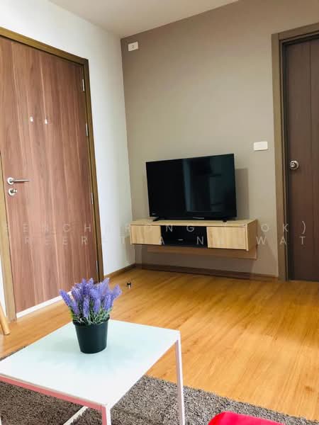 The Base Sukhumvit 77, Bangkok, 289 Sukhumvit 77 Road, Phra Kanong Nua, Watthana, Bangkok, 1 Bedroom, 32 sqm, Condo For Rent, by Bencharong (Yok) Treerat-a-na-wat, 500493691 - DDproperty.com