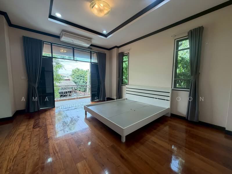 Single House in Soi Pridi 25, Bangkok, Khlong Tan Nua, Watthana, Bangkok, 3 Bedrooms, 400 sqm, Single Detached House For Rent, by Amarin Sitthidhoon, 500493712 - DDproperty.com